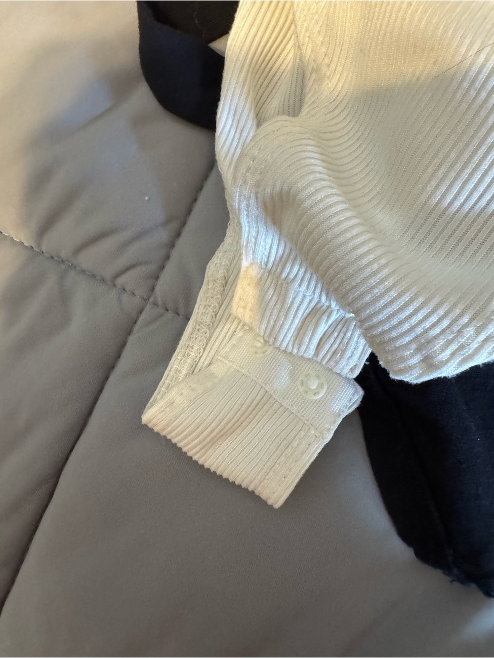 Cider White Short Sleeve V-Neck Bodysuit - Picture 5 of 5